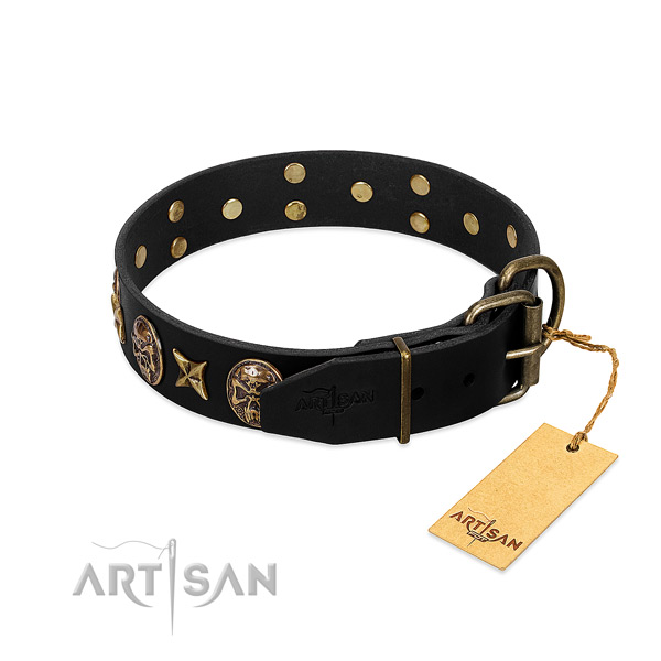 Strong fittings on genuine leather dog collar for your doggie